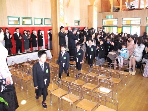 卒園式 入場.jpg